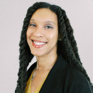 Sheena Beach, Female Therapist in Charlotte